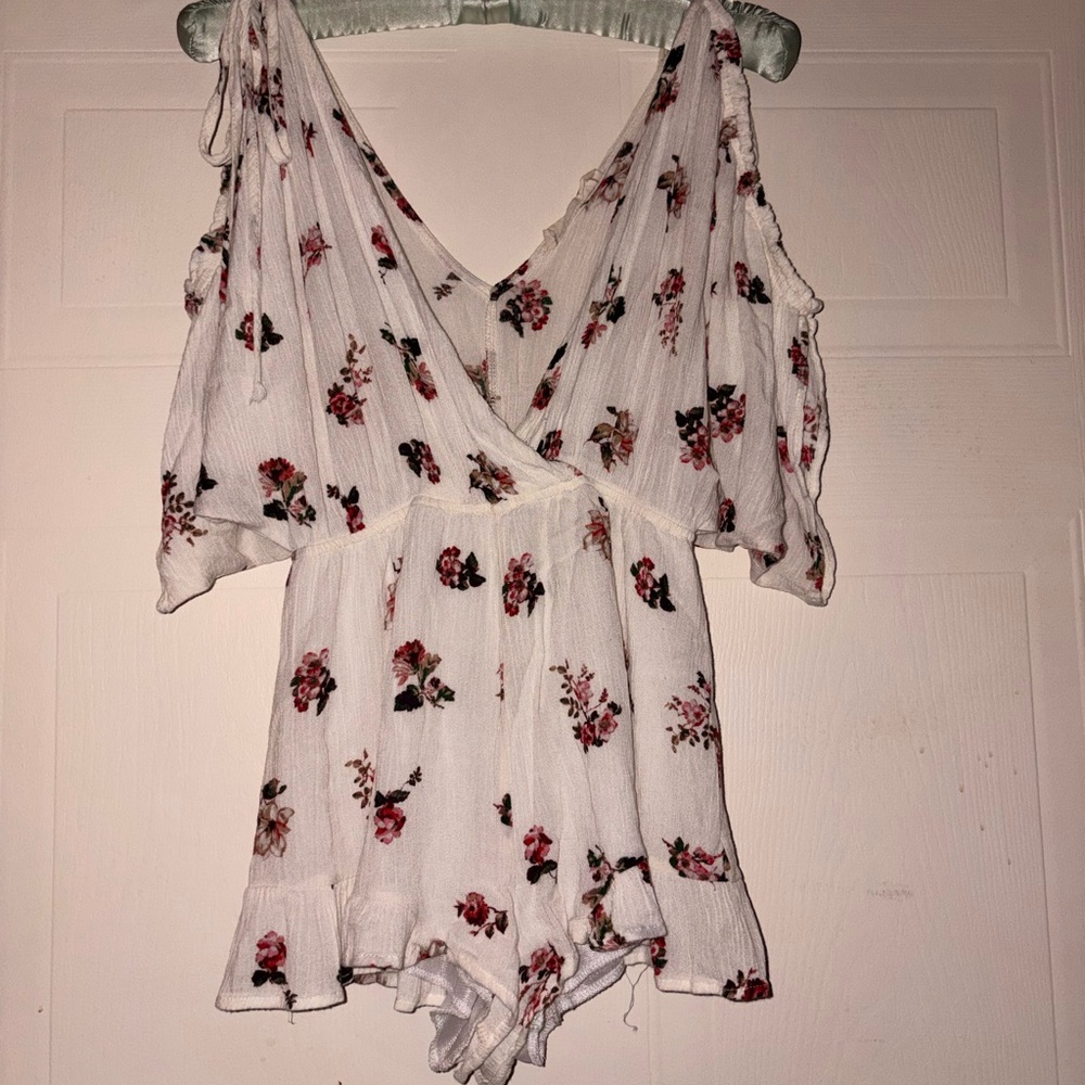 Audrey 3+1 White Floral Cold-Shoulder Romper with Pink Blooms